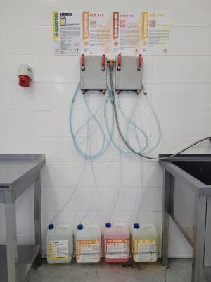 System dozowania środkó chemicznych DOMTOM
